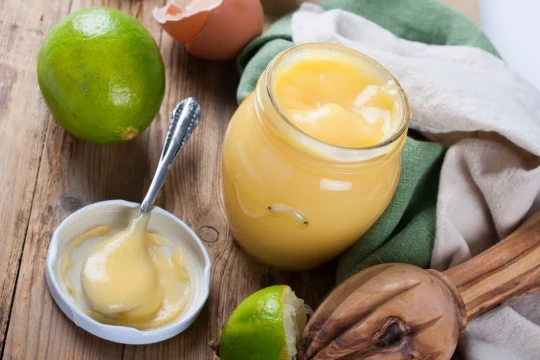 คัสตาร์ดมะนาว