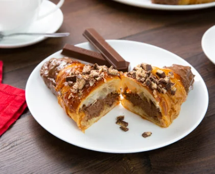 KitKat Croissants (คิทแคทครัวซองต์ช็อคโกแลต)