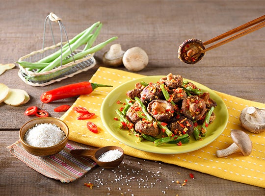 เมนูอาหารเจเห็ดหอมคั่วพริกเกลือเจ