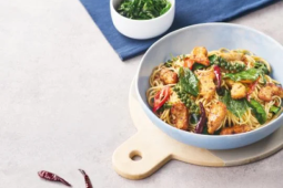 สปาเกตตี ผัด ขี้ เมา, สปาเกตตี ผัด ฉ่า, ส ปา เก ต ตี้ ขี้ เมา