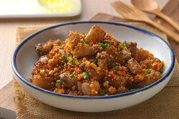 แม็กกี้หมูคั่วไข่เค็ม