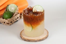 ชาไทยน้ำผึ้งมะนาว ขนาดแก้ว 16 ออนซ์