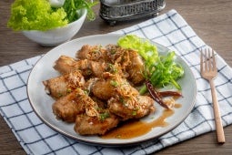 ไก่ทอดซอสมะขาม