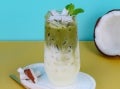มัจฉะลาเต้มะพร้าว (Coconut Matcha latte)